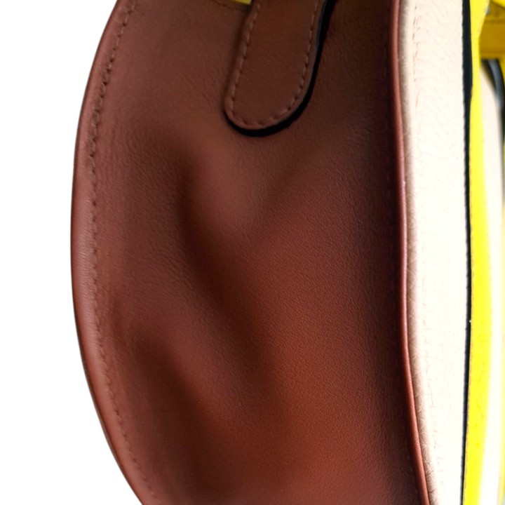 Bolso Bandolera Redondo Nyssa Piel Arena, Terracota y Amarillo Limón - Imagen 6