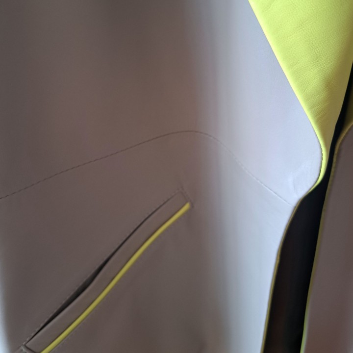 Diseños exclusivos, interiores que sorprenden, y un acabado impecable que sólo la artesanía auténtica puede lograr